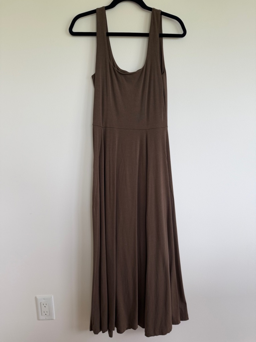 American Eagle Outfitters Brown Scoop Neck Midi/Maxi Dress - Picture 2 of 6